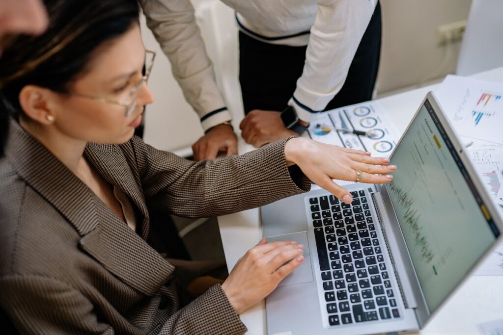 Escribir correos profesionales con ChatGPT
