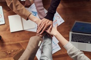 IA para autónomos: 5 formas de trabajar menos y ganar lo mismo