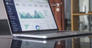IA para Generar Mockups de Diseño: Herramientas y Técnicas 2025